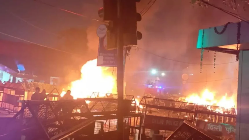 رويترز: 8 قتلى بانفجار بمدينة نيودلهي في الهند