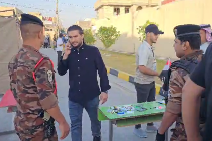 بالفيديو.. أهالي الكرمة في محافظة الأنبار يتوافدون بكثافة إلى مراكز الاقتراع للإدلاء بأصواتهم