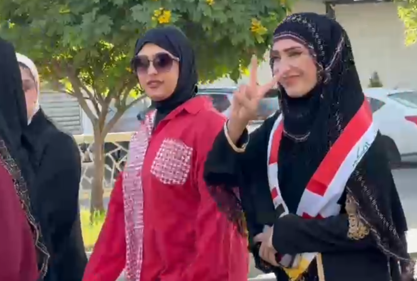 بالفيديو.. الناخبون يتوافدون إلى مراكز الاقتراع للإدلاء بأصواتهم في كركوك