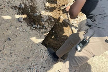 الداخلية تعلن اعتقال متهم قتل طفلاً ودفنه داخل منزله شرقي بغداد