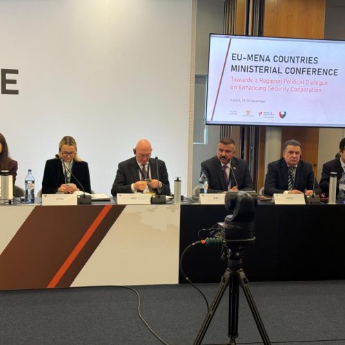 وزير الداخلية يصل البرتغال للمشاركة في المؤتمر الوزاري لتعزيز التعاون الأمني