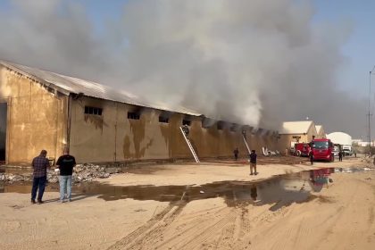 التجارة: المخازن التي تعرّضت للاحتراق في النجف لا علاقة لها بمفوضية الانتخابات