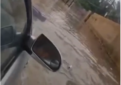 المياه دخلت البيوت.. غرق مناطق في ديالى جراء الأمطار