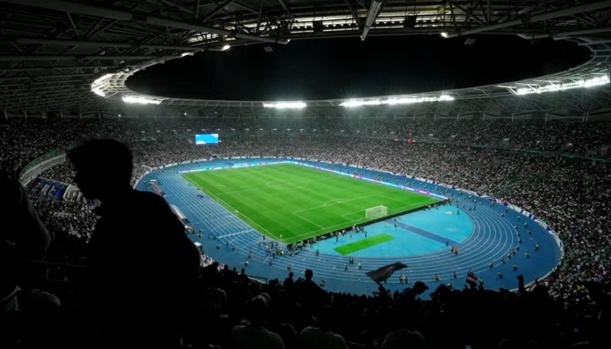 انتهاء الشوط الأول بين المنتخب الوطني ونظيره الإماراتي بالتعادل السلبي