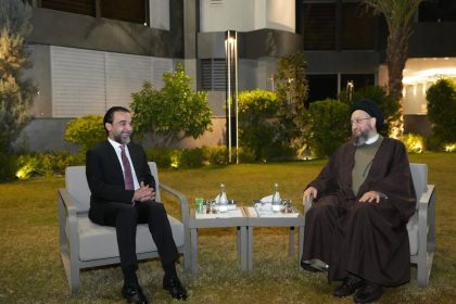 الرئيس الحلبوسي والسيد الحكيم يؤكدان ضرورة الإسراع في تشكيل الحكومة المقبلة