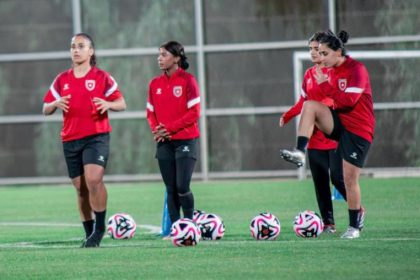 حكمان عراقيان دوليان لإدارة مباريات بطولة غرب آسيا للسيدات في جدة