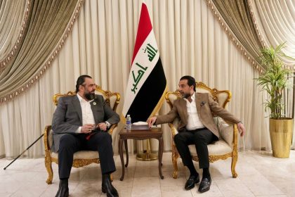 الرئيس الحلبوسي ونهرو الكسنزان يناقشان أهمية حسم الاستحقاقات الدستورية وتشكيل حكومة تلبِّي تطلّعات المواطنين