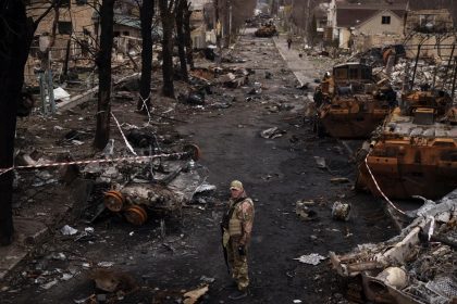 حرب السودان.. واشنطن تضغط للهدنة والبرهان يصر على "الحسم"