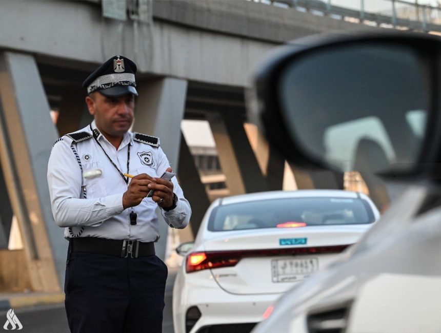 المرور تعلن إعداد مقترحات لتخفيض الرسوم والغرامات المضاعفة على سائقي المركبات