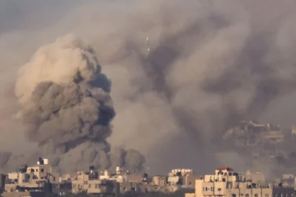 أحزمة نارية ونسف مبان.. قصف إسرائيلي عنيف على جنوب غزة