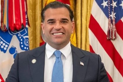 مبعوث ترامب: العراق قادر على لعب دور أكبر بالمنطقة شريطة حل قضية السلاح خارج الدولة