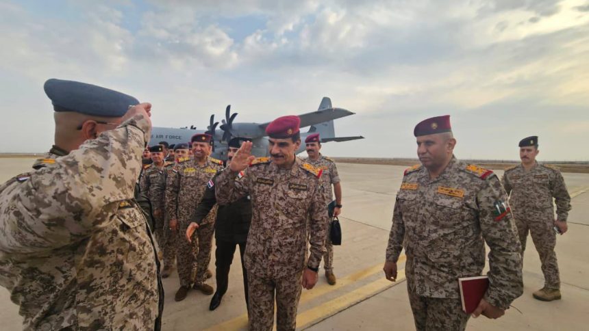 وفد عسكري برئاسة رئيس أركان الجيش يصل ميسان