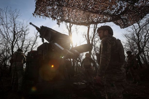 وفد كييف بأميركا وويتكوف يزور موسكو.. أسبوع حاسم لأوكرانيا بالمفاوضات وسط أزمة الفساد