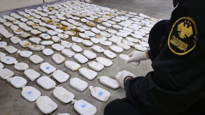 بالتنسيق مع دمشق.. الداخلية: اعتقال تاجري مخدرات دوليين داخل الاراضي السورية