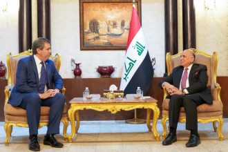 وزير الخارجية يدعو واشنطن لإعادة النظر في تحذيرات السفر الى العراق