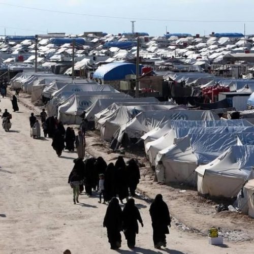 الهجرة: العدد المتبقي من العراقيين داخل مخيم الهول هو أقل من 4000 شخص