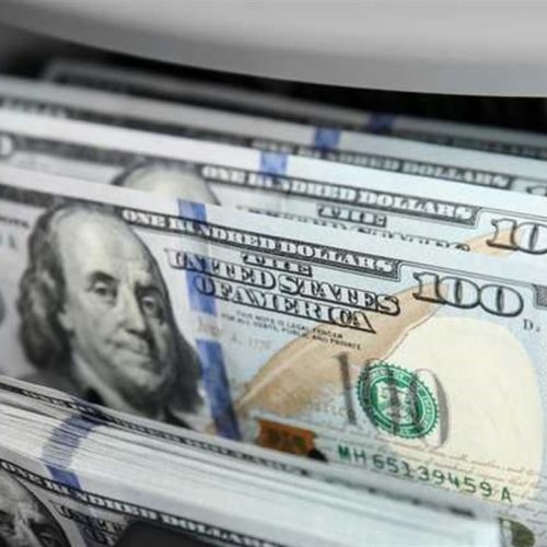 انخفاض اسعار صرف الدولار في البورصة مع بدء التداول