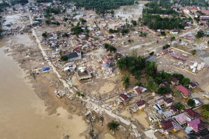 ارتفاع عدد ضحايا الفيضانات والانهيارات الأرضية في إندونيسيا إلى 846
