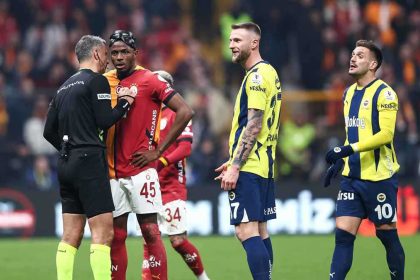 أحدهم من فنربخشة وآخر من غلطة سراي.. اعتقال 27 لاعبًا بالدوري التركي بقضية "المراهنات"