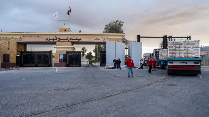 دول عربية وإسلامية تعلن رفضها لتصريحات إسرائيل بشأن فتح معبر رفح باتجاه واحد