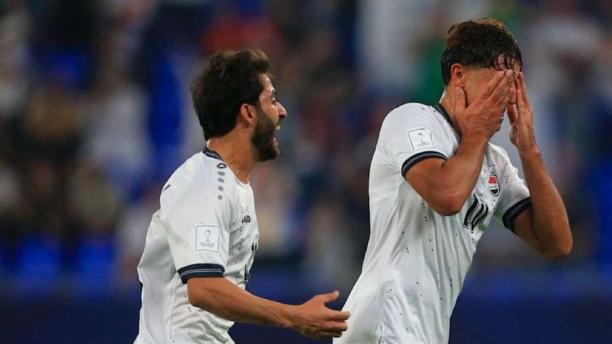 انتهاء الشوط الاول بين العراق والسودان في كأس العرب بالتعادل السلبي