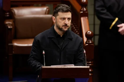 الرئيس الاوكراني يعلن الاتفاق مع واشنطن على الخطوات المقبلة وصيغ المحادثات