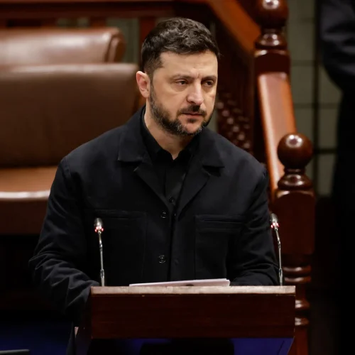 الرئيس الاوكراني يعلن الاتفاق مع واشنطن على الخطوات المقبلة وصيغ المحادثات