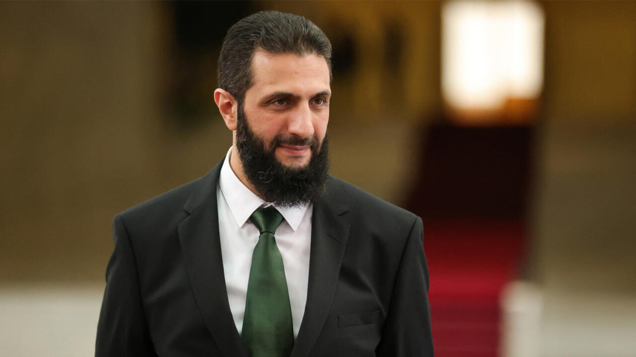 الشرع في ذكرى الإطاحة بالأسد: سنعيد بناء سوريا ولن يقف في وجهنا أحد