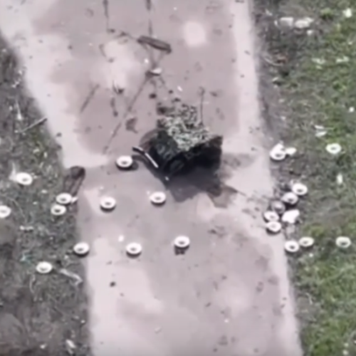 إيران تكشف عن لغم مضاد للطائرات المسيرة