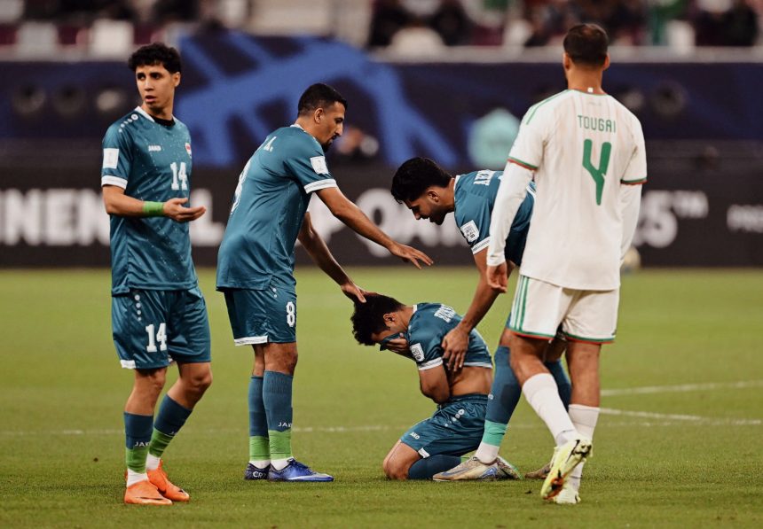 طرد لاعب المنتخب الوطني العراقي حسين علي