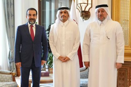 رئيس حزب "تقدم" الرئيس محمد الحلبوسي يلتقي أمير قطر ورئيس الوزراء القطري في الدوحة