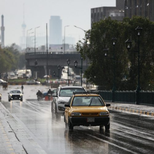 الرئيس الحلبوسي وأمير قطر يؤكدان أهمية التعاون وتوحيد المواقف في المحافل الإقليمية والدولية