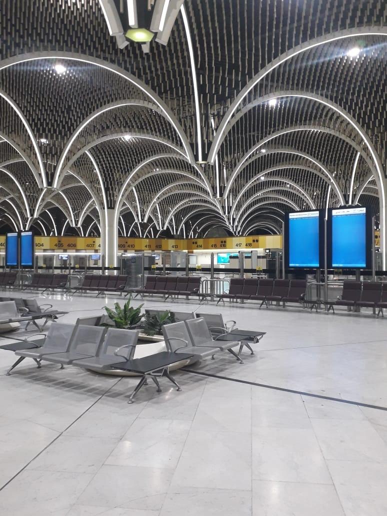 مصدر: تمديد اغلاق مطار بغداد الدولي الى الساعة 12 ظهراً