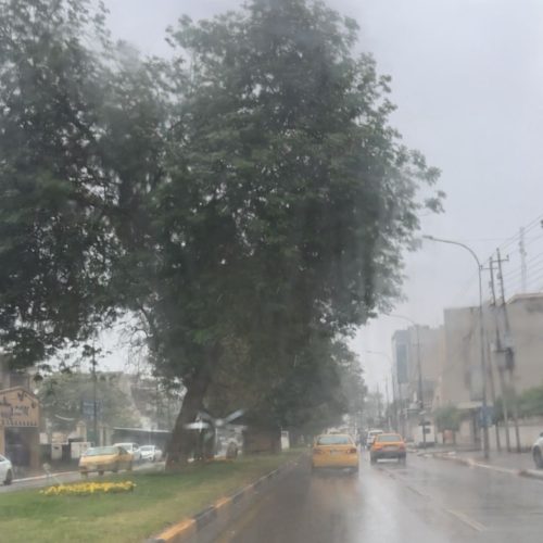 الدفاع المدني تصدر توصيات لسائقي المركبات خلال القيادة أثناء الضباب