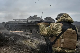 اختراق أوكراني مفاجئ للقوات الروسية.. استعادة بلدتين في خاركيف وتنفيذ هجمات بالقرم