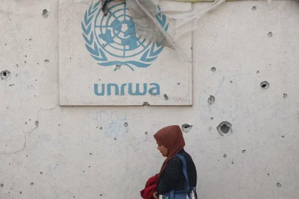 بيان عربي إسلامي: دور الأونروا غير قابل للاستبدال وإضعافها يخلق تداعيات إنسانية وسياسية