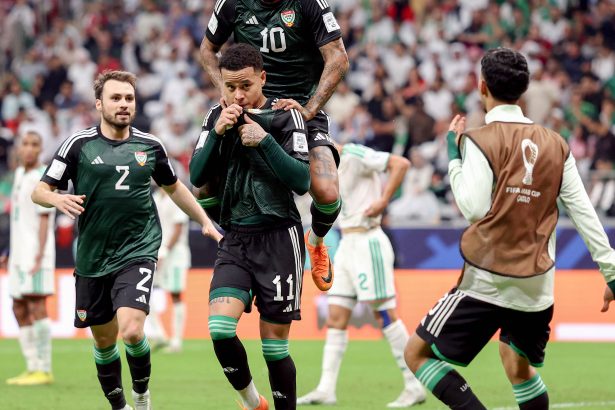 منتخب الإمارات يـتأهل لنصف نهائي كـأس العرب بعد تغلبه على الجزائر بركلات الترجيح