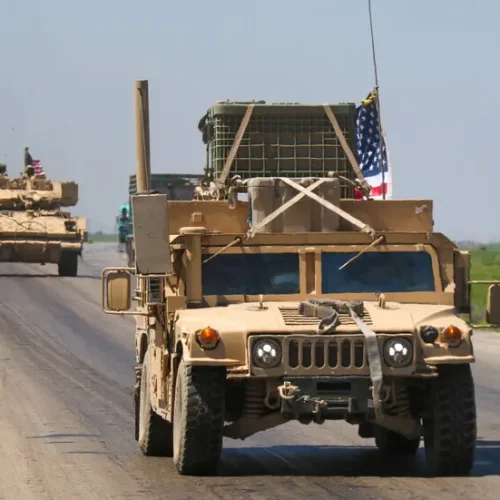 سانا: تعرض قوات سورية أمريكية لإطلاق نار قرب مدينة تدمر أثناء تنفيذ جولة مشتركة