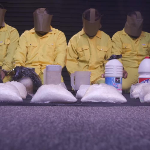 الأمن الوطني يُطيح بشبكة إجرامية دولية ويضبط معملاً لتصنيع الكريستال بالبصرة