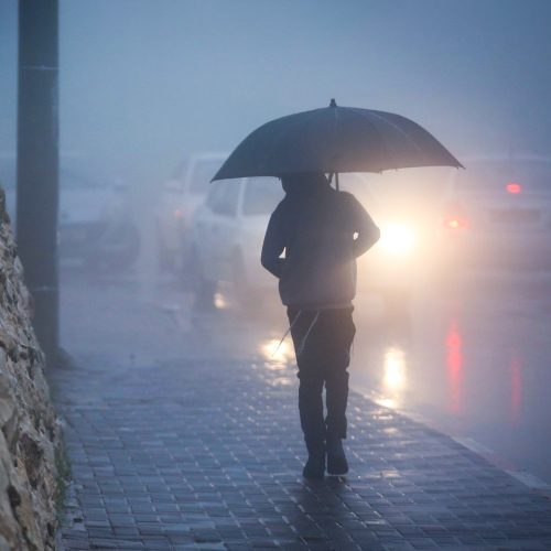 الانواء الجوية: تعرض العراق لمنخفض جوي وهطول للأمطار حتى الجمعة المقبل