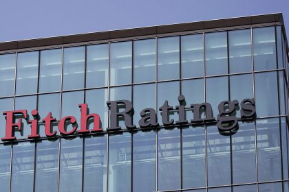 وكالة "فيتش" تثبت تصنيف العراق الائتماني عند (B-) مع نظرة مستقبلية "مستقرة"