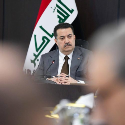 السوداني يوجه بإعادة النظر باحتساب الإيرادات غير النفطية في إقليم كردستان