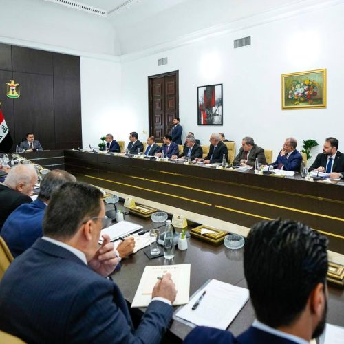 المجلس الوزاري للاقتصاد يقرر تخفيض تخصيصات الإيفاد لموظفي الدولة بنسبة 90%