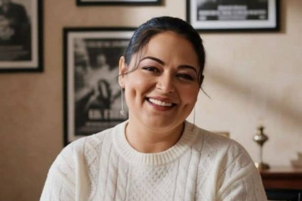 بطلة فيلم "اللي بالي بالك".. وفاة الفنانة المصرية نيفين مندور إثر حريق بمنزلها 