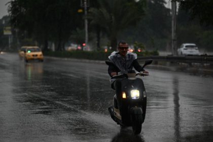 ذي قار تعلن تعطيل الدوام في المدارس فقط يوم غدٍ الخميس بسبب سوء الأحوال الجوية