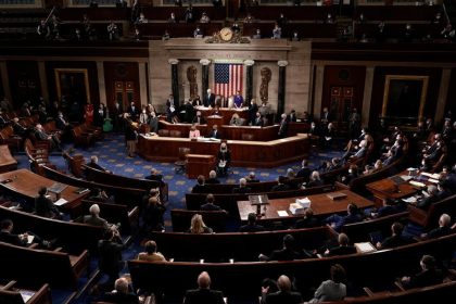 مجلس الشيوخ الأمريكي يصوت لصالح إلغاء عقوبات قانون قيصر عن سوريا