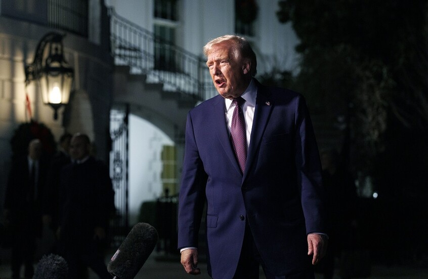 ترامب: الضربة المكثفة ضد "داعش" في سوريا كانت ناجحة ودقيقة