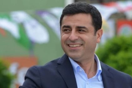 لدفع عملية السلام.. أنقرة تدرس إطلاق سراح السياسي الكردي صلاح الدين ديميرتاش