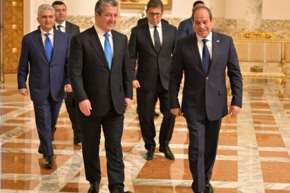 السيسي يبحث مع بارزاني التعاون الأمني بين مصر والعراق