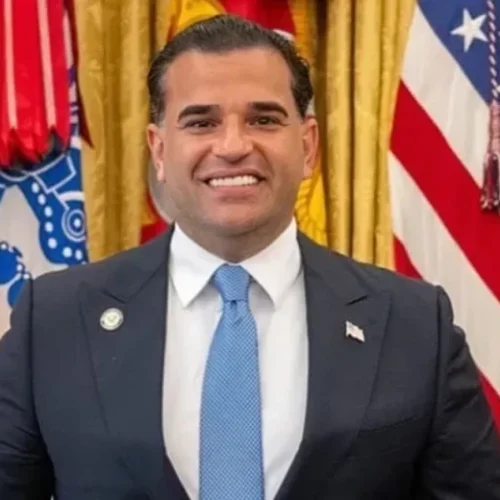 مبعوث ترامب: نزع السلاح يجب أن يكون شاملاً وغير قابل للتراجع وبيانات النوايا وحدها لا تكفي